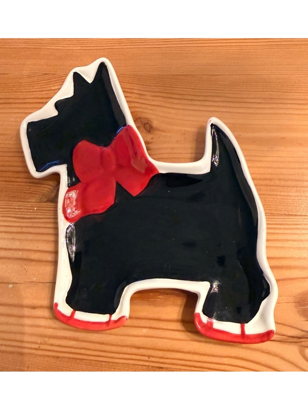 Ceramic Scottie Dog Plate by Kate Williams